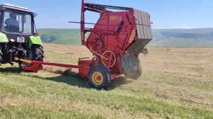 Первый рулон пресс подборщика ПРП 1.6 собранного из запчастей 2023г. как говорится первый блин комо