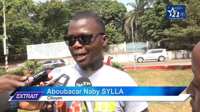 Des citoyens se prononcent sur la restitution de la case Belle-vue à la famille Sékou Touré. смотреть онлайн