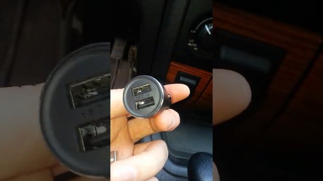 AВТОМОБИЛЬНОЕ ЗАРЯДНОЕ УСТРОЙСТВО ДЛЯ СМАРТФОНА XIAOMI CAR CHARGER смотреть онлайн