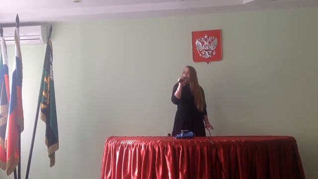 "Never Wanna Hurt You"(репетиция) смотреть онлайн