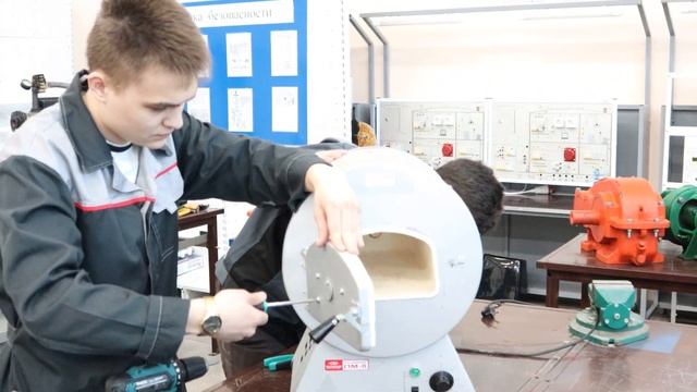 15.02.12 Монтаж, техническое обслуживание и ремонт промышленного оборудования - 2019 смотреть онлайн