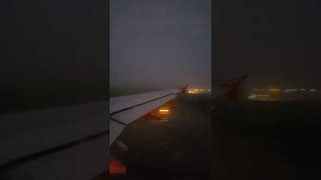 Geneva airport departure смотреть онлайн