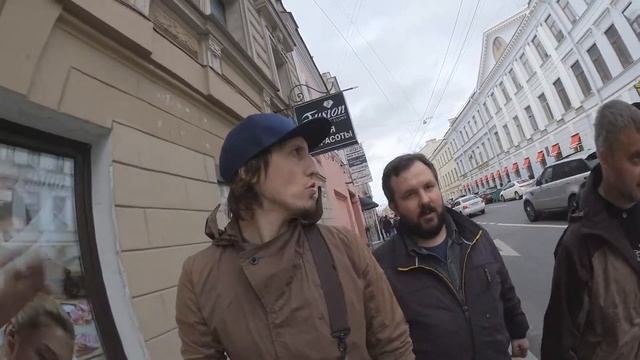 КАК ПРОСИТЬ СКИДКУ В МАГАЗИНЕ.НОВОЕ КАФЕ.ДРУЗЬЯ И ПИТЕР смотреть онлайн