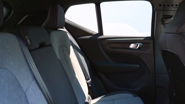Volvo XC40 B3 Plus Dark VOLVO SELEKT | Autogala Volvo смотреть онлайн