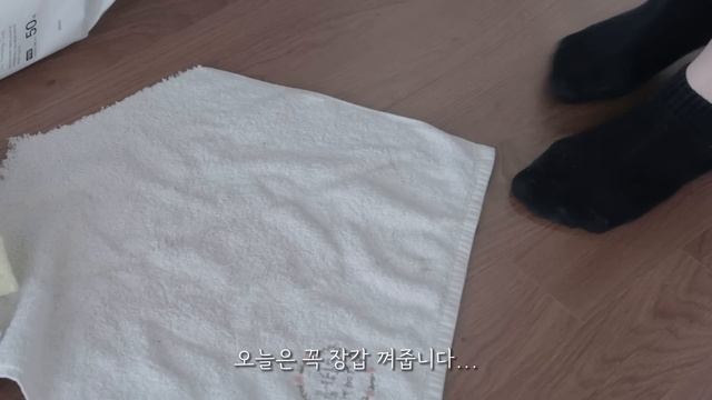 일주일동안 셀프 이사청소?(1편) | 다이소 쇼핑하고? 하루종일 청소하는 이사 브이로그 (도배풀 제거, 줄눈시공, 주방청소) смотреть онлайн