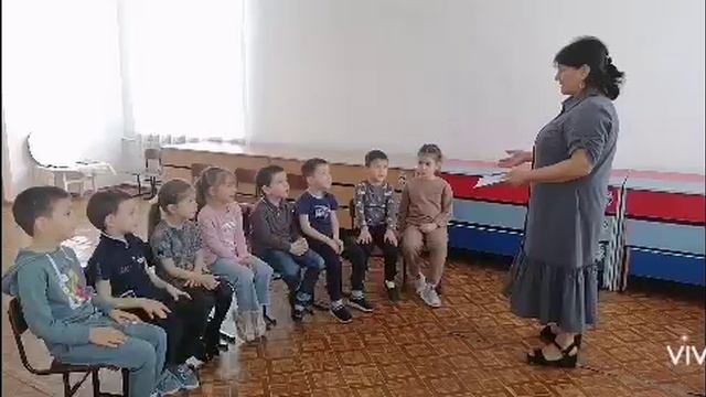 Наш любимый телефон отмечает свой день рождения смотреть онлайн