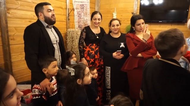 Дед Мороз и Снегурочка Казань в кафе , от команды аниматоров ТИМУРиК 8-987-424-41-55 смотреть онлайн