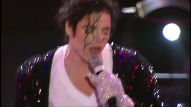[ 4K ] Michael Jackson - Billie Jean (Live HIStory Tour Munich 1997 - New Angles) смотреть онлайн