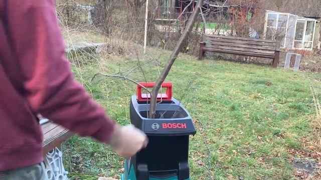 ОЛХ - Bosch Градинска клонотрошачка AXT 22 D 2200 W смотреть онлайн