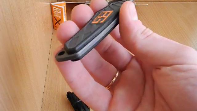 GERBER Bear Grylls Ultra Compact Fixed Blade