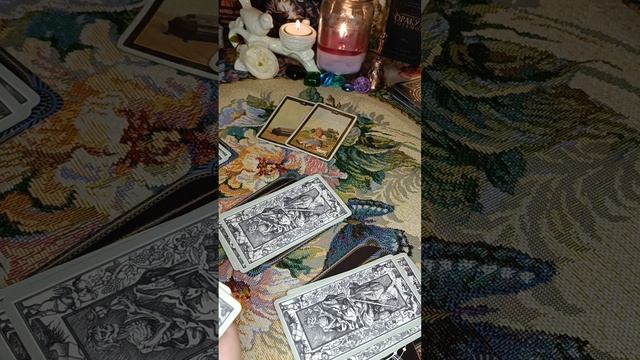 ШОК ??! КРЕСТОВЫЙ♣, КАК ТЫ ПОЖИВАЕШЬ В ПЛЕНУ У ♦СОПЕРНИЦЫ? #соперница #таро #крестовыйкороль #имена смотреть онлайн