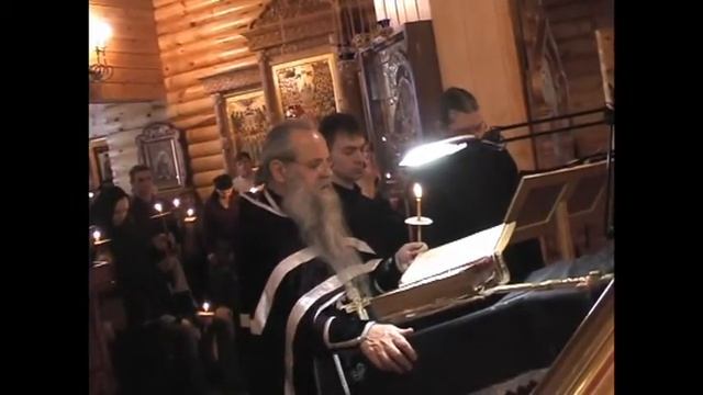 Отчитка, Новокузнецк, храм Иоанна Воина, читает Василий Лихван.