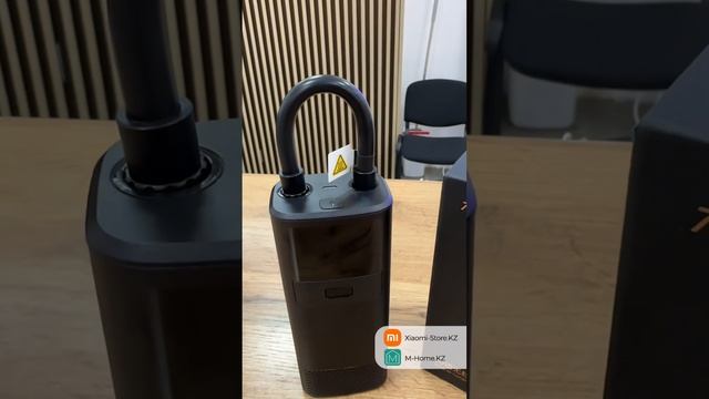 Портативный автомобильный компрессор Xiaomi 70mai Portable Air Compressor