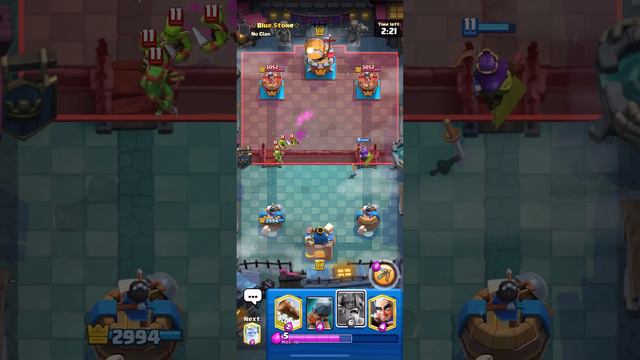 BEST DECK FOR *EASY* 12 WIN CHALLENGES in CLASH ROYALE!😱 смотреть онлайн