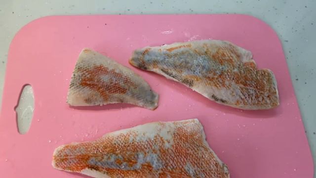 Как проще просто пожарить рыбку с соусом в подарок эпизод №1339