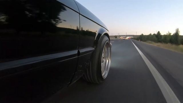BMW E30 325i