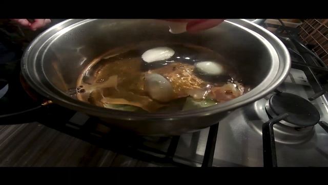 Маринованные яйца (Pickled Egg)