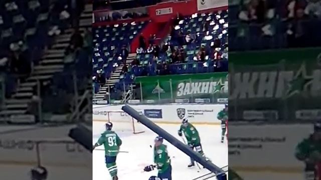 Мои первый день когда я иду на хоккей смотреть онлайн