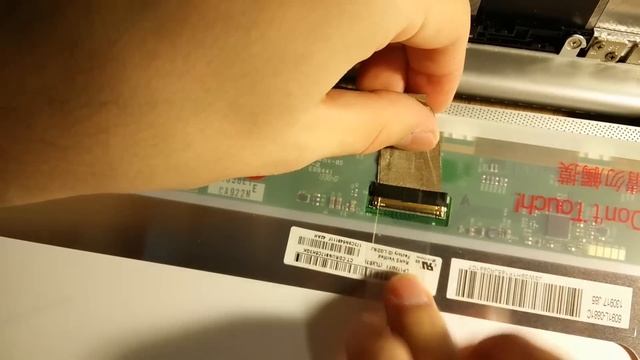 Laptop Screen Replacement / How To Replace Laptop Screen On Asus N750