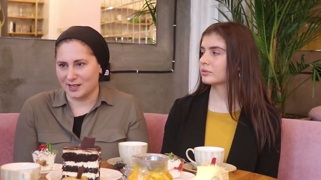 Чеченская француженка! У нас в гостях Залина Мишиева? Талантливый фуд блогер @michieva_zalina ? смотреть онлайн