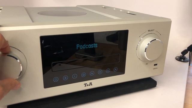 The Most Versatile Streamer/DAC/SACD Player - T+A - MP 3100 HV смотреть онлайн