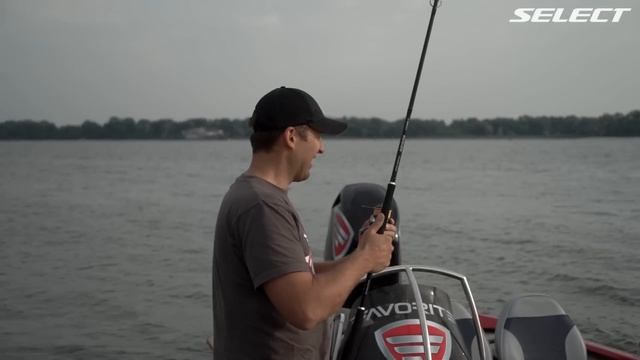 Рыболов на Реке