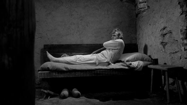 "Туринская лошадь" _ 2011 смотреть онлайн