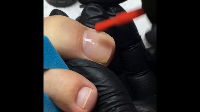 Комбинированный педикюр и гель покрытие TM Vogue Nails смотреть онлайн