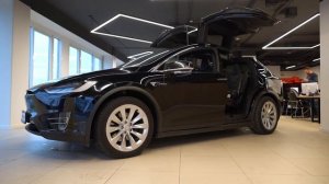 ЗАЧЕМ ПЛАТИТЬ БОЛЬШЕ? В чем отличие СТАРОЙ ТЕСЛА МОДЕЛ Х 2015 от НОВОЙ 2022? СРАВНЕНИЕ. ОБЗОР