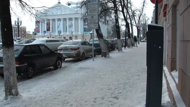 В центре Казани появились паркоматы для оплаты парковки смотреть онлайн