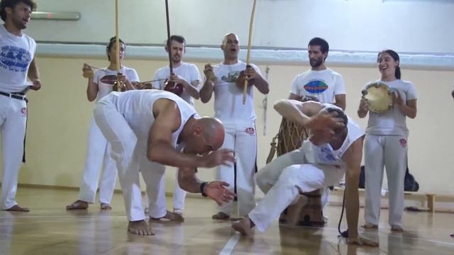 Abadá -Capoeira Tel Aviv Professor Isaac смотреть онлайн