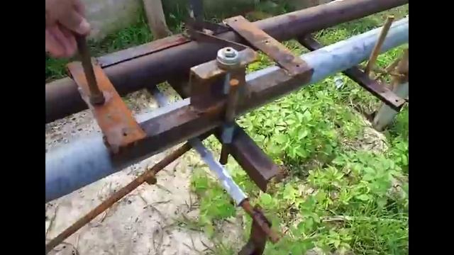 Husqvarna 450 e Мини пилорама 2, Стол для продольной распиловки бревна бензопилой смотреть онлайн