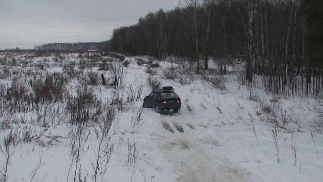 Иж Ода 4х4 Nexen Roadian M/T смотреть онлайн