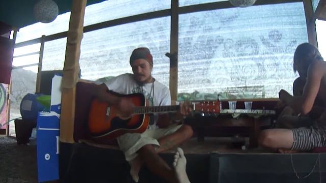 Так отдыхают на море... Крым 17 августа 2013 смотреть онлайн