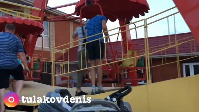 ❌БЕСПРЕДЕЛ❌ ПРОБРАЛИСЬ на колесо обозрение БЕСПЛАТНО!!! смотреть онлайн