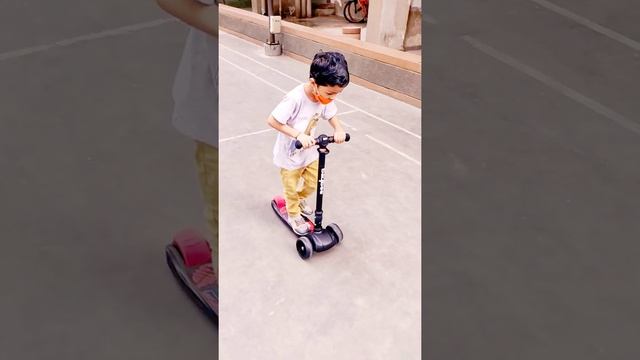 baybee scooter. Good scooter for babies 5 to 10 years смотреть онлайн