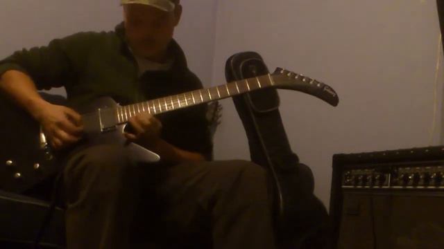 Gibson Explorer -84 / roland jc 120 nr: 3 смотреть онлайн