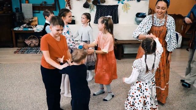 ИГРЫ с ДЕТЬМИ 4 - 14 лет Я ПО ГОРЕНКЕ ХОЖУ смотреть онлайн