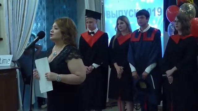 Выпускной вечер в лингвистическом центре "Prime Time" смотреть онлайн