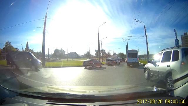 Со внутреннего кольца ломится наружу. смотреть онлайн