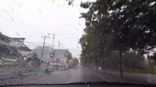 Windshield Rain Repellent : Rain x Review смотреть онлайн