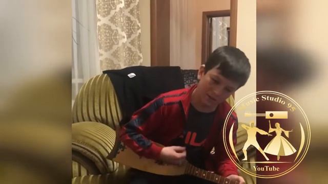 Мальчик зажигает смотреть онлайн