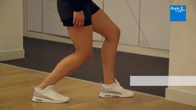 Calf (soleus) stretch смотреть онлайн