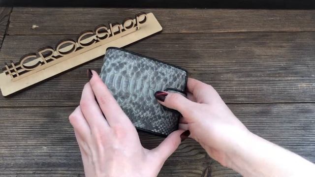Кошелек из кожи питона P0047E смотреть онлайн