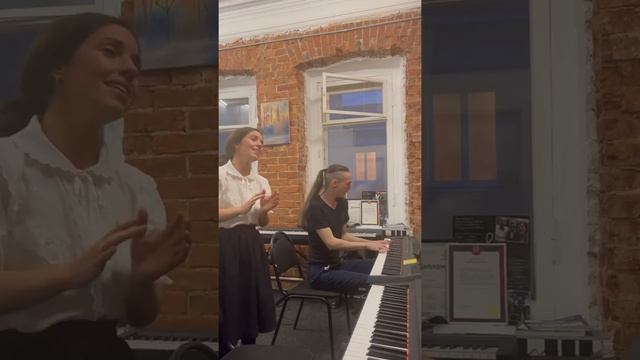 Татьяна Янченко, Илья Егоров - Ой, ходить сон смотреть онлайн