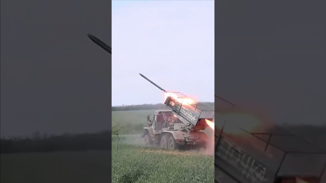 Весь пакет залпом! 333! Град дезинфицирует целую лесополку!