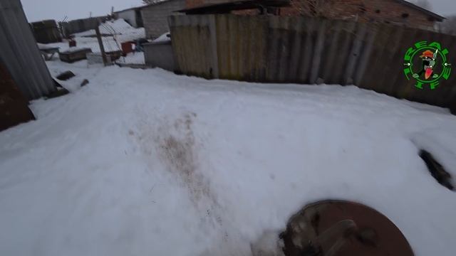 ЧТО СОСЕД ПРЯЧЕТ ЗА ЗАБОРОМ? смотреть онлайн