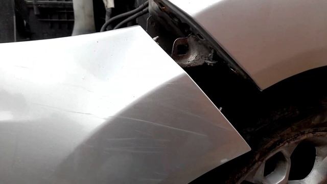 How To Remove Front Wing , Ford Fiesta 2011 Model