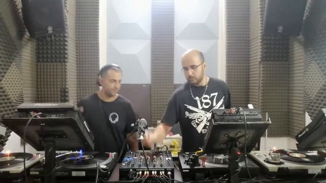 sesion para el primer aniversario de UNITED MAKINA DJ'S, la gran familya makinera смотреть онлайн