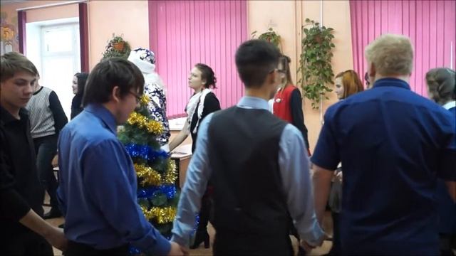 Дед Мороз у 11 класса смотреть онлайн